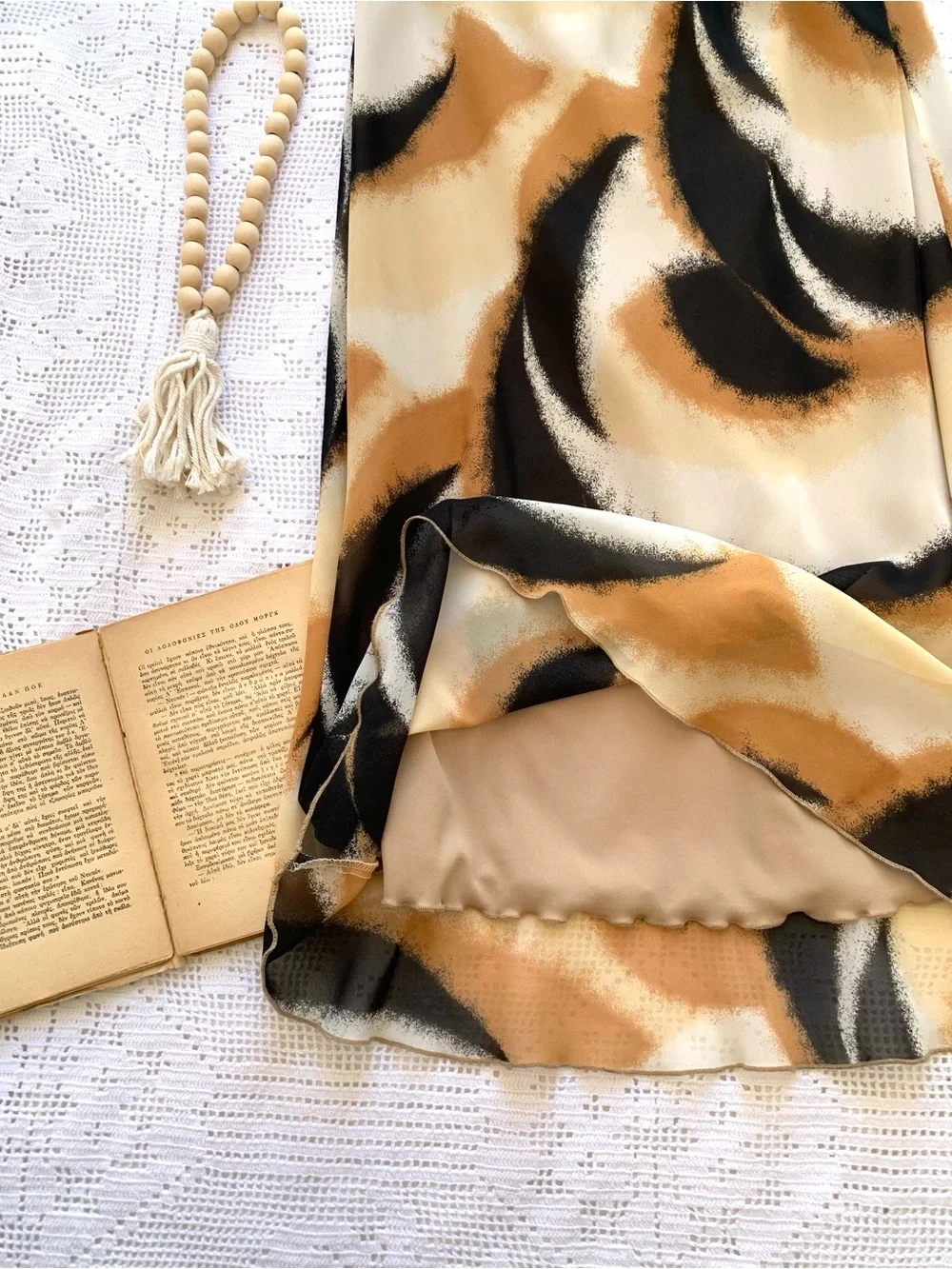 Vintage Abstract Print Maxi Skirt / Vintage Brown & Cream Flowy Skirt